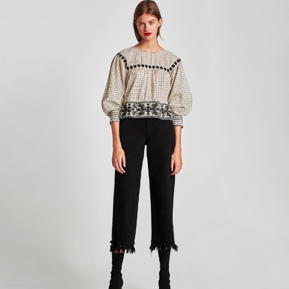 Zara Tops - Brand new embroidered blouse